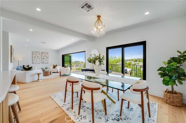 4171 Holly Knoll Drive, Los Angeles, CA 90027