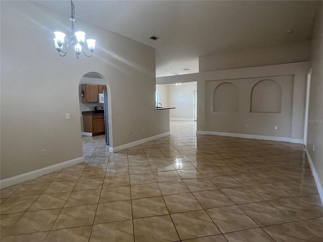 2127 MARISOL LOOP, Kissimmee, FL 34743