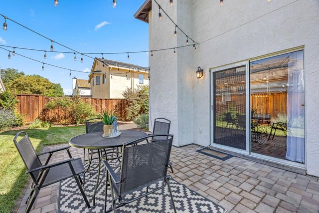 15390 La Arboleda Way, Morgan Hill, CA 95037