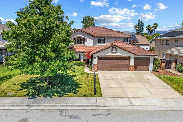 15390 La Arboleda Way, Morgan Hill, CA 95037