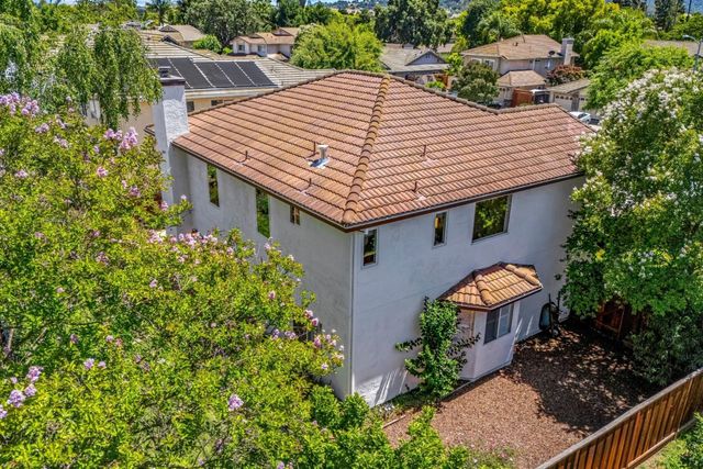 15390 La Arboleda Way, Morgan Hill, CA 95037