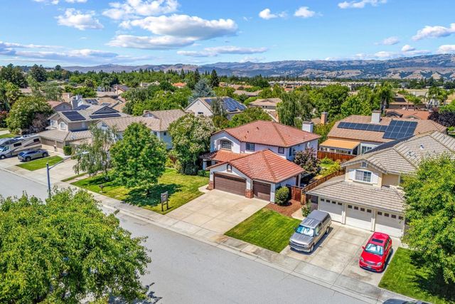 15390 La Arboleda Way, Morgan Hill, CA 95037