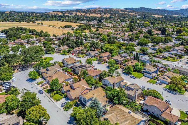 15390 La Arboleda Way, Morgan Hill, CA 95037