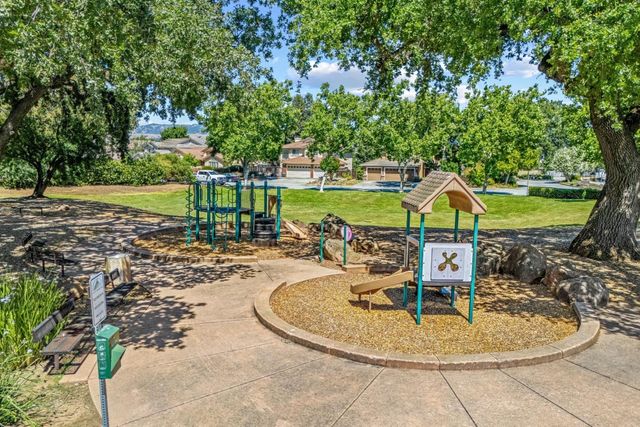 15390 La Arboleda Way, Morgan Hill, CA 95037