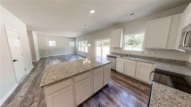 MM Mondovi - 4 Bedroom, Suffolk, VA 23435