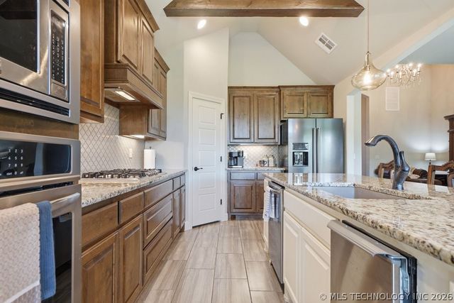 4106 S 12th Place, Broken Arrow, OK 74011