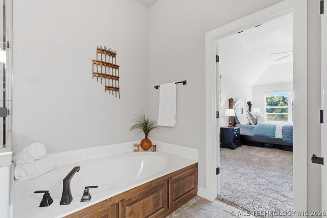 4106 S 12th Place, Broken Arrow, OK 74011