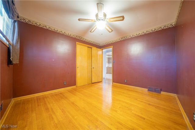 6691 Crenshaw Drive, Parma Heights, OH 44130