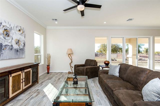 40 Cypress Point Drive, Mohave Valley, AZ 86440