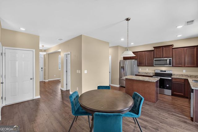 2050 Theberton Trail, Locust Grove, GA 30248