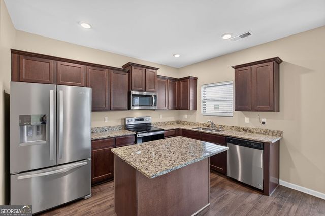 2050 Theberton Trail, Locust Grove, GA 30248