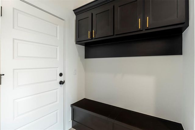 7222 Jordan Drive, Tuttle, OK 73089