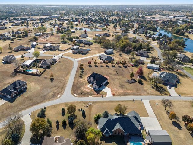 7222 Jordan Drive, Tuttle, OK 73089