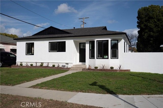 3602 Nipomo Avenue, Long Beach, CA 90808