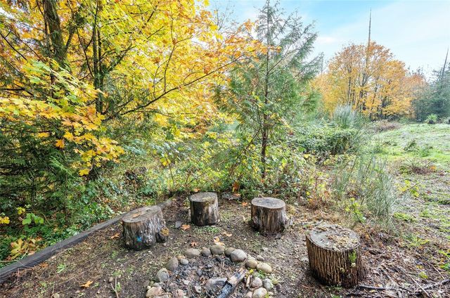 70 E Larchmont Place, Shelton, WA 98584