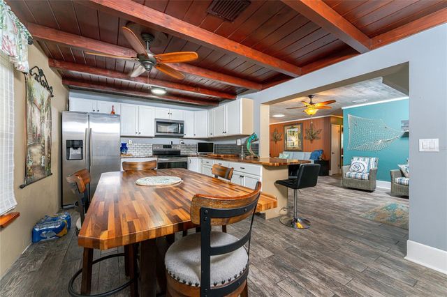 2186 OYSTER CREEK DRIVE, Englewood, FL 34224