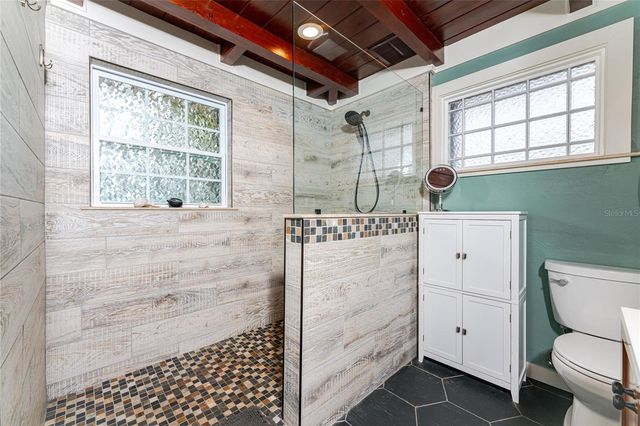 2186 OYSTER CREEK DRIVE, Englewood, FL 34224