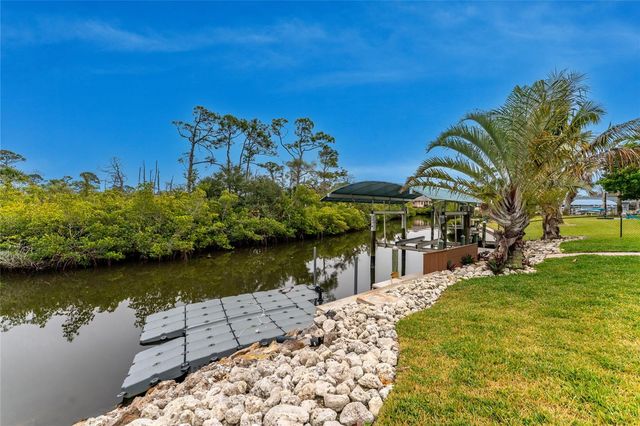 2186 OYSTER CREEK DRIVE, Englewood, FL 34224