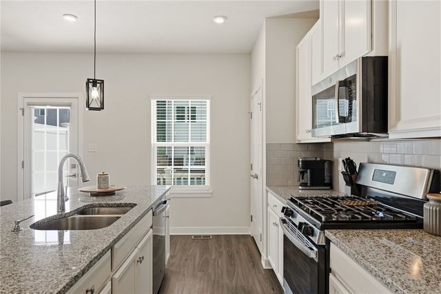 200 Amon St, Cranberry Twp, PA 16066