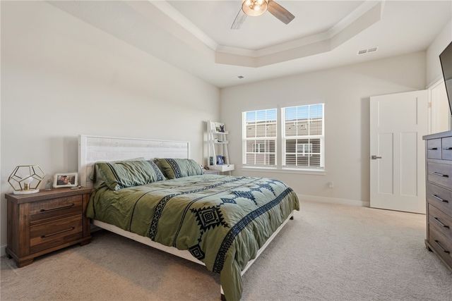 200 Amon St, Cranberry Twp, PA 16066