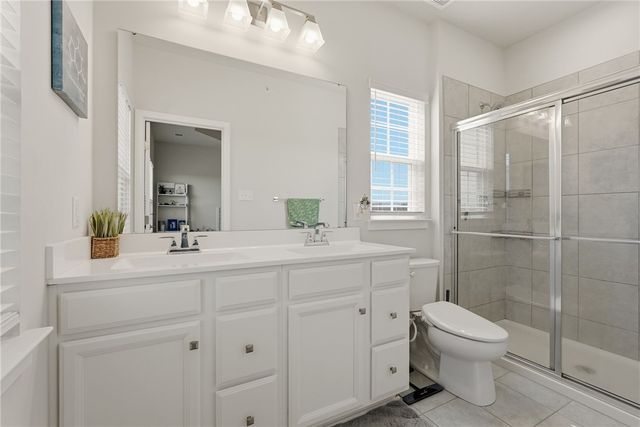 200 Amon St, Cranberry Twp, PA 16066