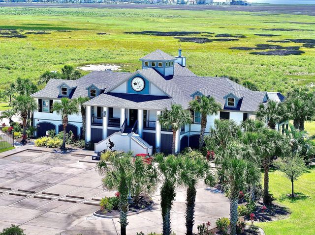 45 Shell Key, Hitchcock, TX 77563