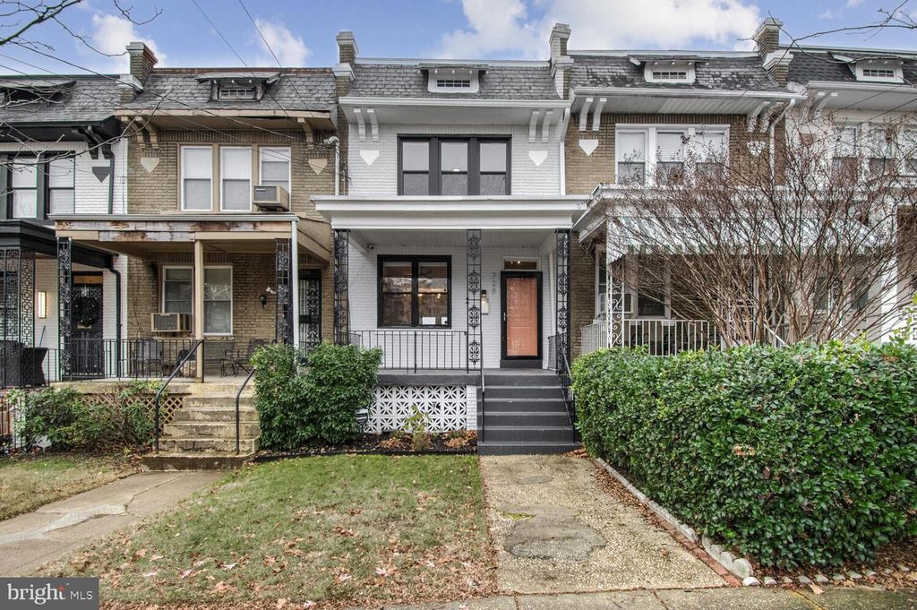 728 INGRAHAM ST NW, Washington, DC 20011