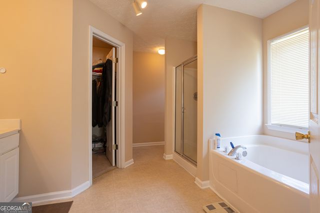 7105 Boulder Pass, Union City, GA 30291