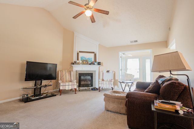 7105 Boulder Pass, Union City, GA 30291