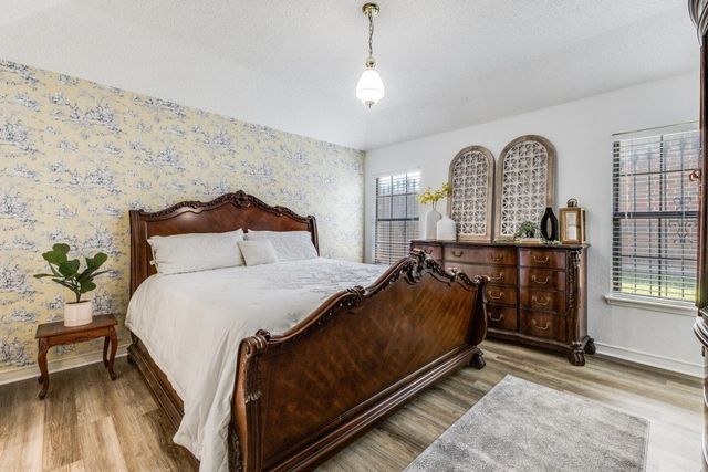 2020 Meadowbrook Drive, Mesquite, TX 75149