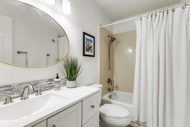 2020 Meadowbrook Drive, Mesquite, TX 75149