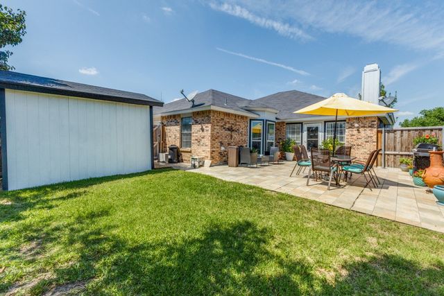 2020 Meadowbrook Drive, Mesquite, TX 75149