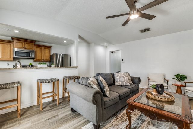 2020 Meadowbrook Drive, Mesquite, TX 75149