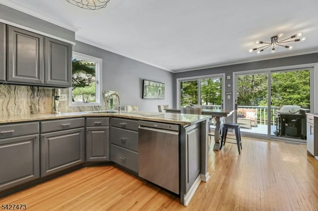 100 Easedale Rd 100, Wayne Twp., NJ 07470