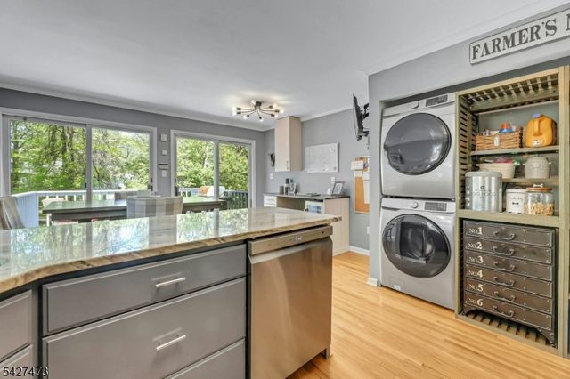 100 Easedale Rd 100, Wayne Twp., NJ 07470