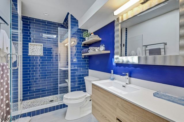 100 Easedale Rd 100, Wayne Twp., NJ 07470