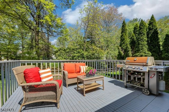 100 Easedale Rd 100, Wayne Twp., NJ 07470