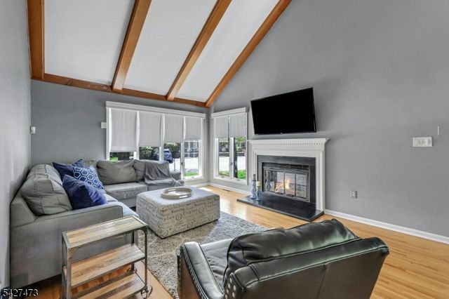 100 Easedale Rd 100, Wayne Twp., NJ 07470