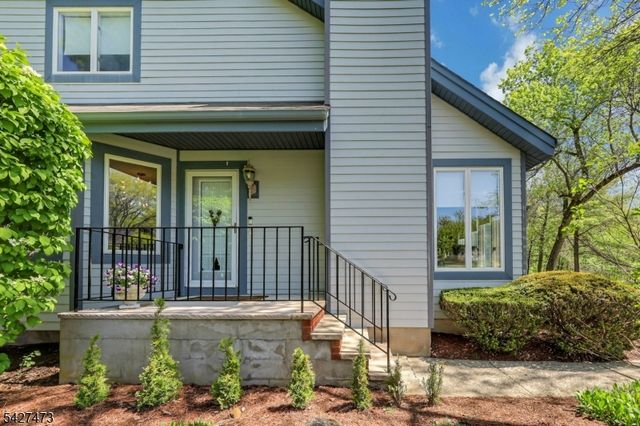 100 Easedale Rd 100, Wayne Twp., NJ 07470