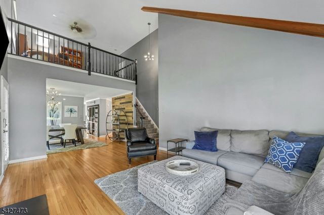 100 Easedale Rd 100, Wayne Twp., NJ 07470