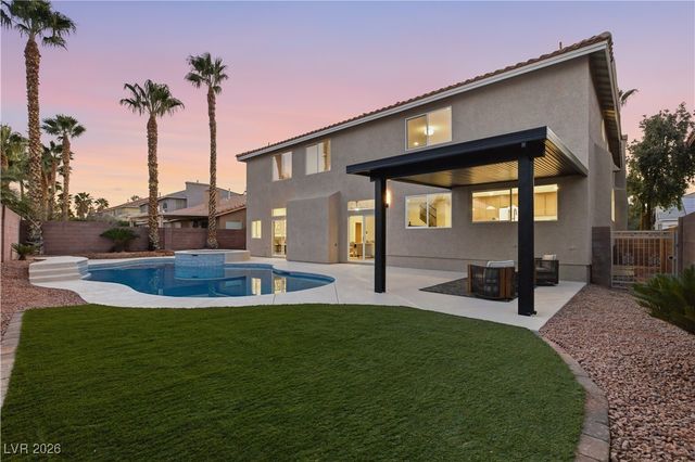 7536 Gossamer Wind Street, Las Vegas, NV 89139