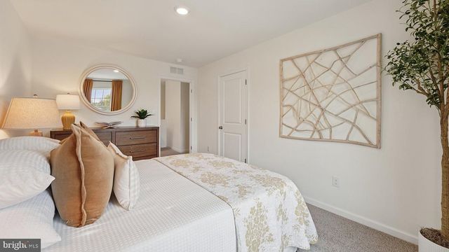 3045 ABIGAIL WAY, Pennsburg, PA 18073