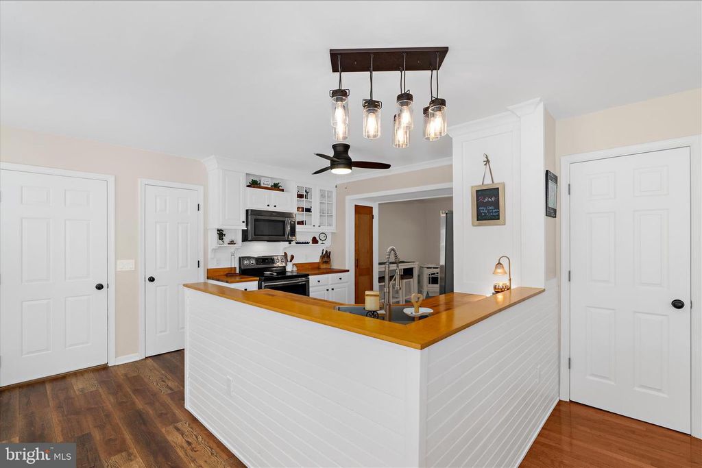 Image 16 of property listing at 314 DULIN CLARK RD, Centreville, MD 21617