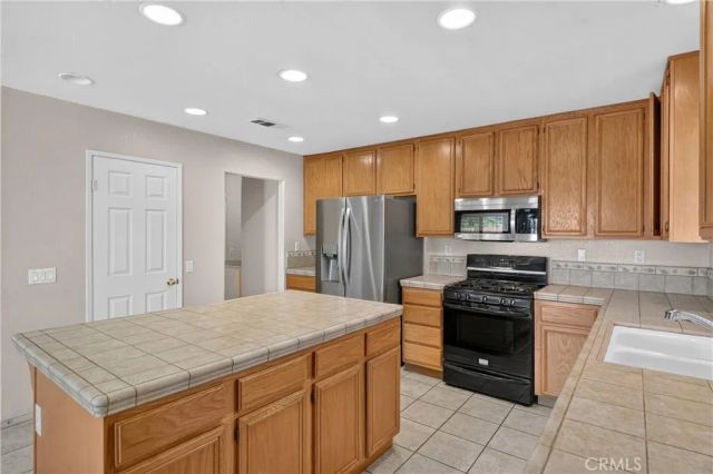 25890 Calle Fuego, Moreno Valley, CA 92551