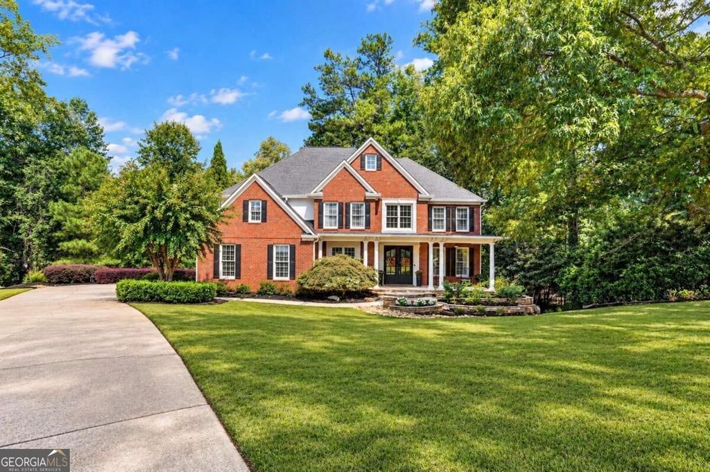335 Chickering Lake Court, Roswell, GA 30075 — exterior