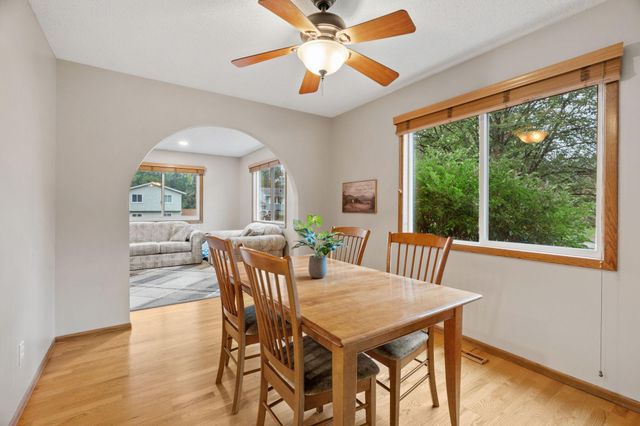 9612 Union Terrace Lane N, Maple Grove, MN 55369