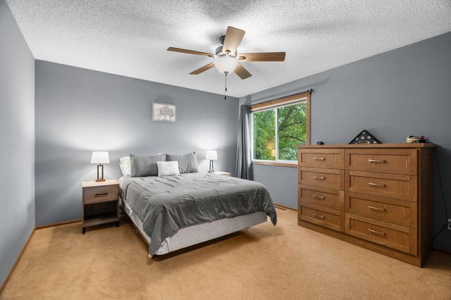 9612 Union Terrace Lane N, Maple Grove, MN 55369