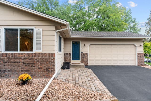 9612 Union Terrace Lane N, Maple Grove, MN 55369