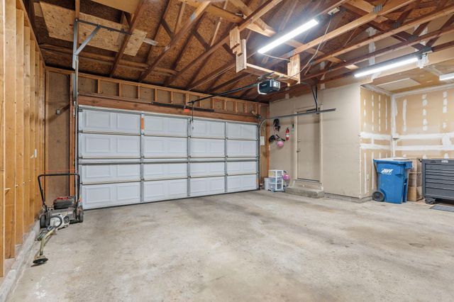 9612 Union Terrace Lane N, Maple Grove, MN 55369