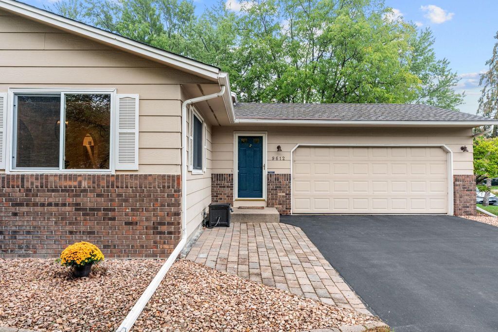 9612 Union Terrace Lane N, Maple Grove, MN 55369 — photo 2